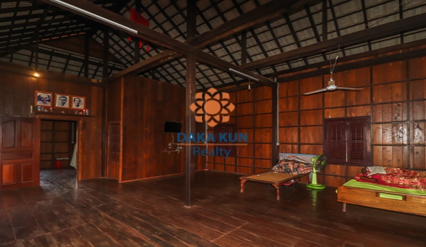 Wooden House for Rent in Siem Reap-Sala Kamreuk