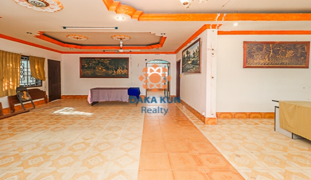 4 Bedrooms House for Rent in Siem Reap-Svay Dangkum