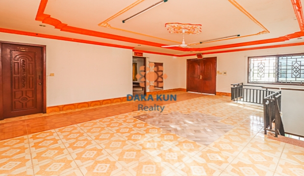 4 Bedrooms House for Rent in Siem Reap-Svay Dangkum