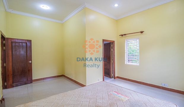 House for Sale in Siem Reap-Sla Kram