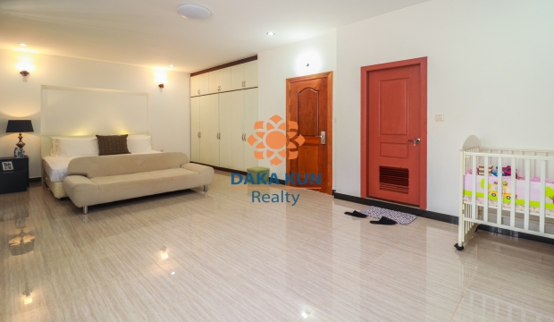 2 Bedrooms House for Rent in Siem Reap-Svay Dangkum