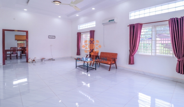 2 Bedrooms House for Rent in Siem Reap-Sla Kram