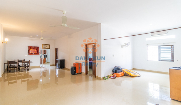 2 Bedrooms House for Rent in Krong Siem Reap-Sala Kamreuk