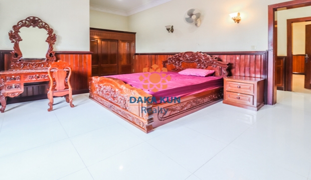 10 Bedrooms House For Rent in Siem Reap