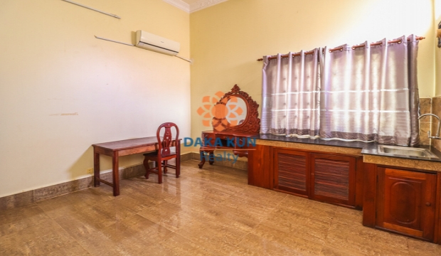 5 Bedrooms House for Rent in Siem Reap-Svay Dangkum