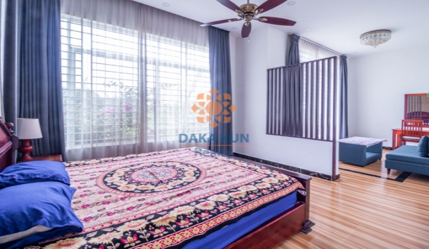 3 Bedrooms House for Rent in Siem Reap-Sala Kamreuk