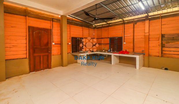 2 Bedrooms House for Rent in Sala Kamreuk, Siem Reap