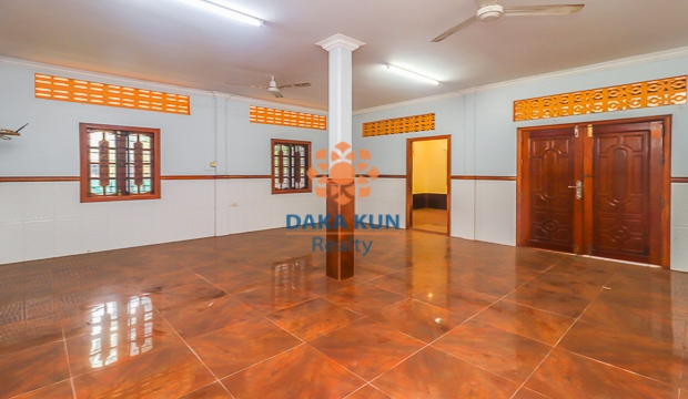 2 Bedrooms House for Rent in Sala Kamreuk, Siem Reap