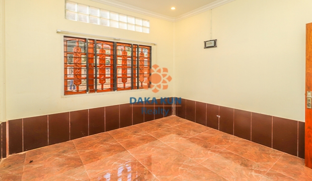 2 Bedrooms House for Rent in Sala Kamreuk, Siem Reap