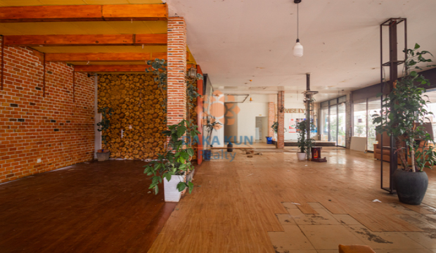 Commercial Space for Rent in Krong Siem Reap-Sala Kamreuk