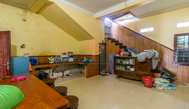 House for Sale in Siem Reap-Sala Kamreuk