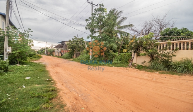 House for Sale in Siem Reap-Sala Kamreuk