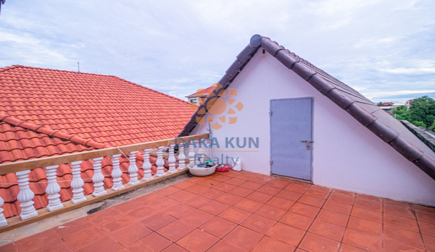 4 Bedrooms House for Rent in Krong Siem Reap-Svay Dangkum