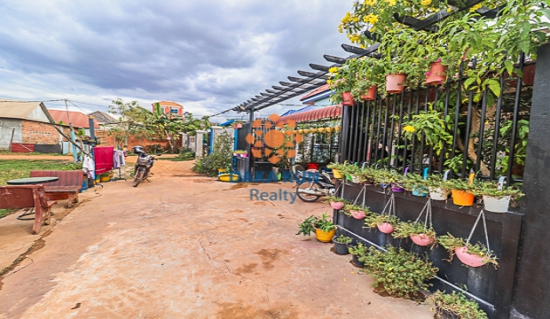 2 Bedrooms House for Sale in Svay Dongkum, Siem Reap