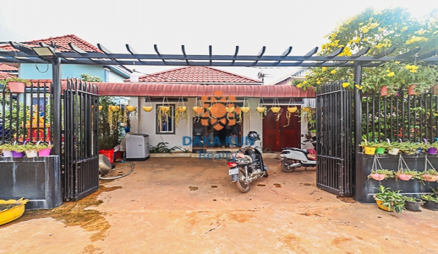 2 Bedrooms House for Sale in Svay Dongkum, Siem Reap