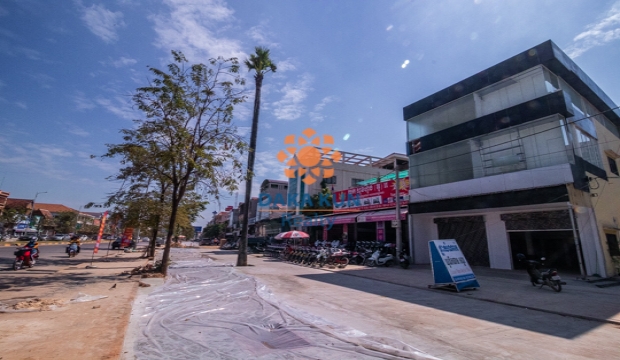 Commercial Building for Rent on National Road 6, Siem Reap city