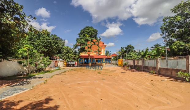 6 Bedrooms House for Rent in Siem Reap-Sala Komreuk