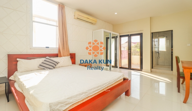 2 Bedrooms Apartment for Rent in Siem Reap-Svay Dangkum