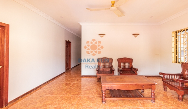 10 Bedrooms House for Rent near Wat Damnak-Krong Siem Reap