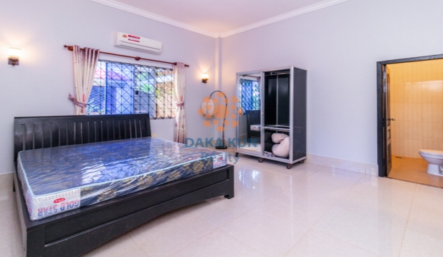 2 Bedrooms House for Rent in Siem Reap-Sala Kamreuk