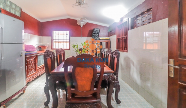 2 Bedrooms House for Sale in Svay Dangkum, Siem Reap