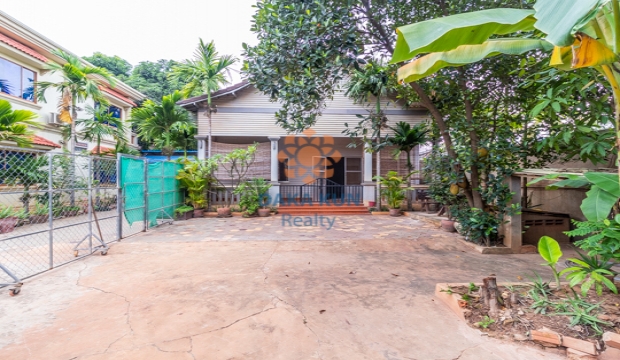 2 Bedrooms House for Rent in Siem Reap-Sala Kamreuk