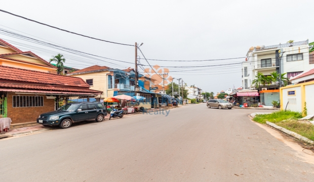 10 Bedrooms House for Rent near Wat Damnak-Krong Siem Reap