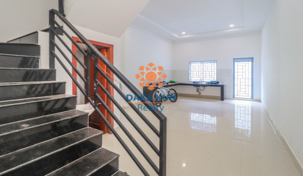 4 Bedrooms House for rent in Siem Reap-Svay Dangkum