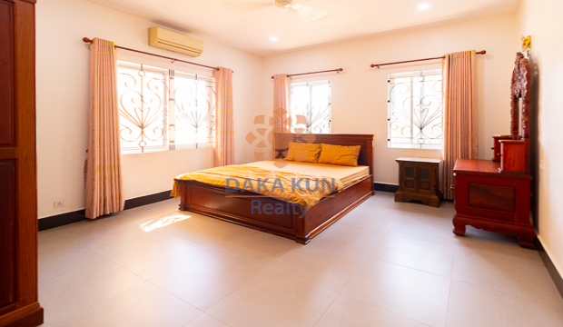 3 Bedroom Apartment for Rent in Siem Reap-Sla Kram