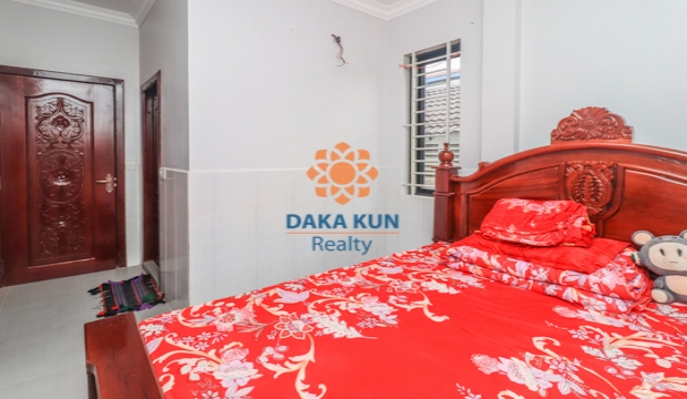 3 Bedrooms House for Rent in Siem Reap-Svay Dangkum