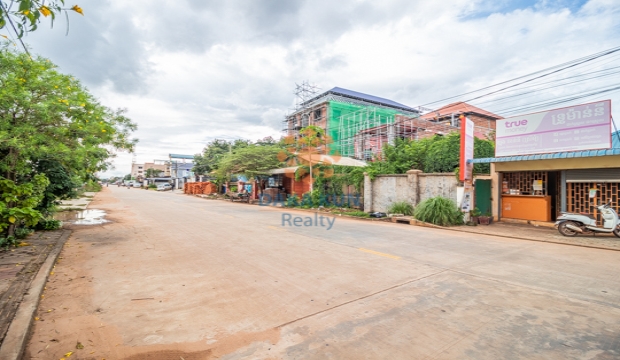 House for Sale in Krong Siem Reap-Sala kamraeuk