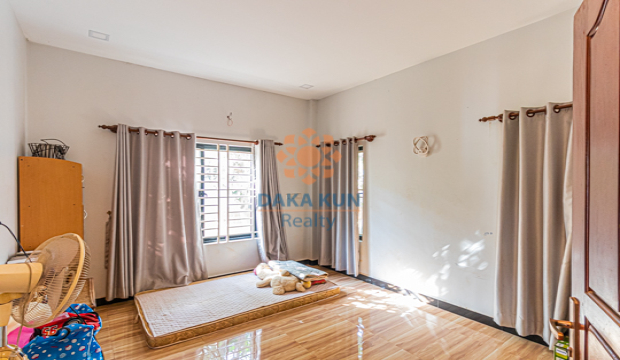 House for Sale in Krong Siem Reap-Chreav