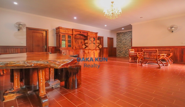 3 Bedrooms House for Rent in Siem Reap-Kouk Chak