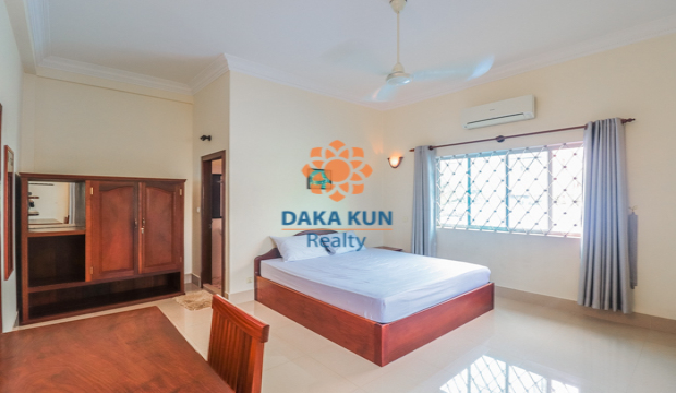 2 Bedrooms Apartment for Rent in Siem Reap-Sala Kamreuk