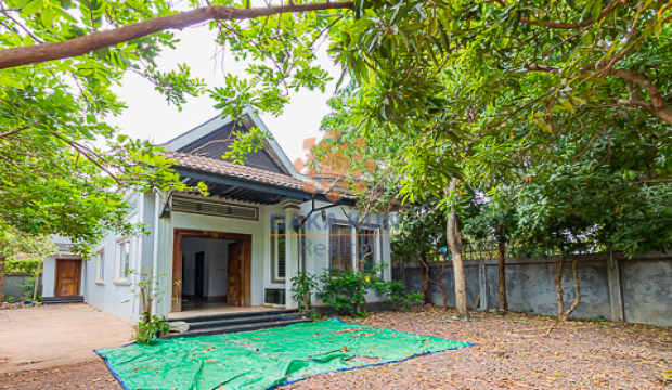 2 Bedrooms House for rent in Siem Reap City