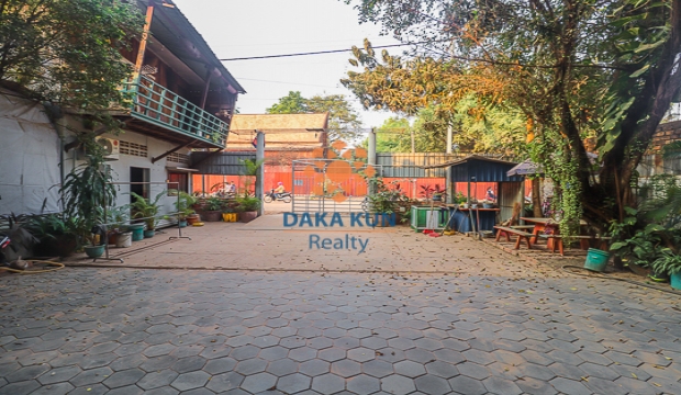 4 Bedrooms House for Rent in Siem Reap-Sala Kamreuk