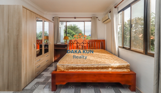 3 Bedrooms House for Rent near Riverside in Siem Reap