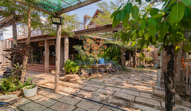 House for Sale in Siem Reap city- Sala Kamreuk