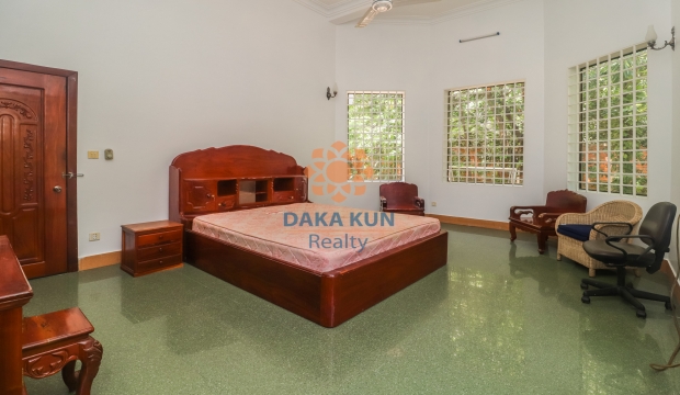 3 Bedrooms House for Rent in Siem Reap-Sla Kram