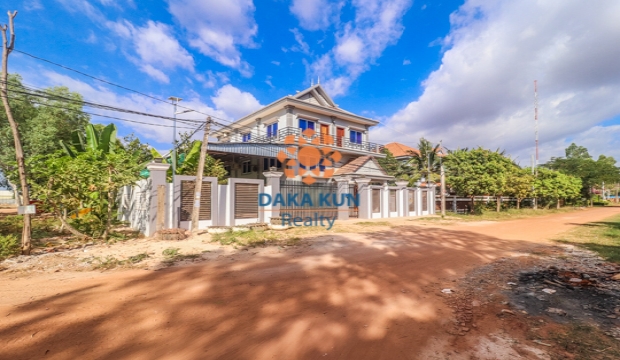 6 Bedrooms House for Rent in Siem Reap