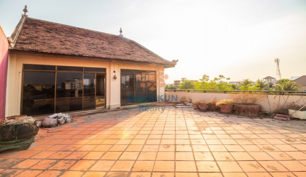 Commercial Building for Rent in Siem Reap city-Svay Dangkum