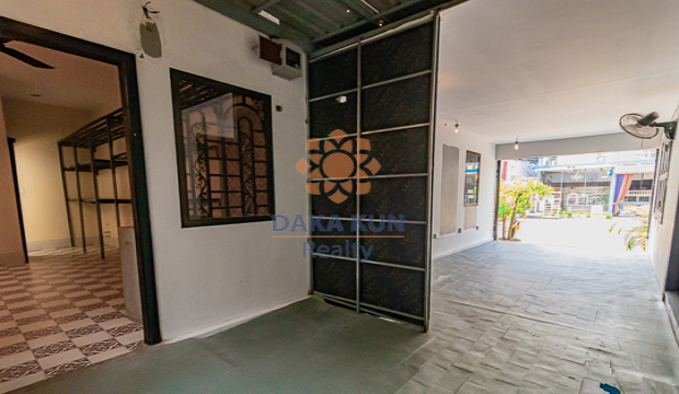 Shophouse for Rent in Krong Siem Reap- Sala Kamreuk