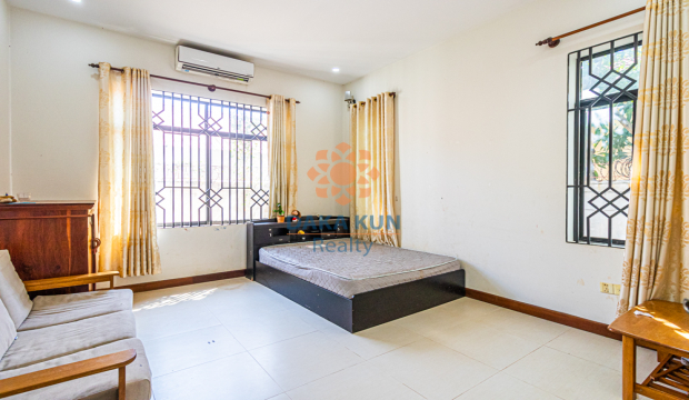 2 Bedrooms House for Rent in Krong Siem Reap-Svay Dangkum