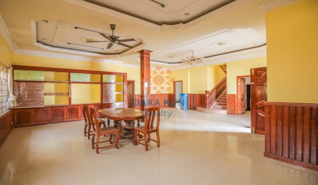 7 Bedrooms House for Rent in Siem Reap city-Svay Dangkum