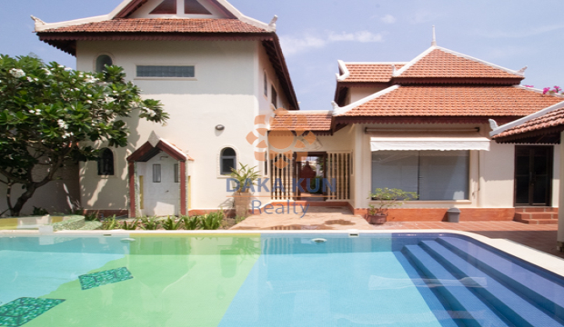 3 Bedrooms House with Pool for rent in Svay Dangkum-Siem Reap City