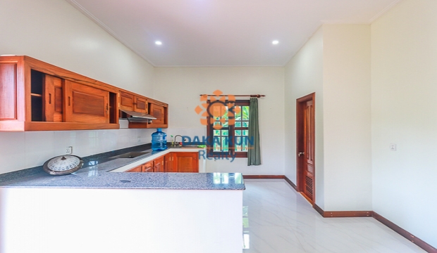 Wooden House for Rent in Siem Reap-Sala Kamreuk