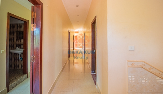 Business Hotel for Sale near Old Market, Siem Reap city