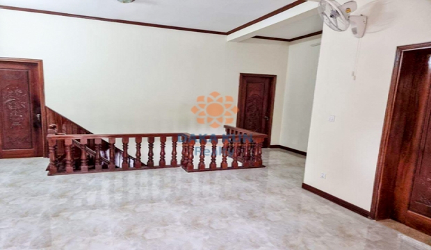 5 Bedrooms House for Rent in Siem Reap city-Svay Dangkum