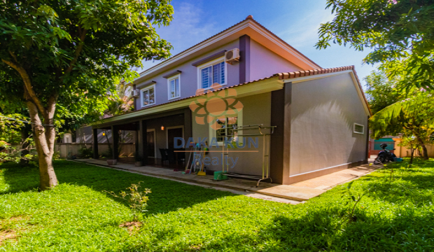 4 Bedrooms House for Rent in Siem Reap City-Svay Dangkum