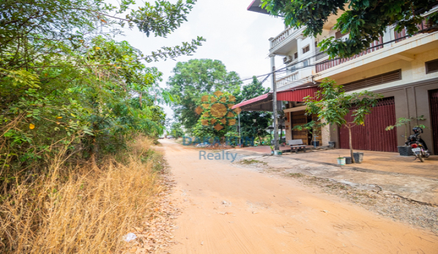 3 Bedrooms House For Rent in Siem Reap City-Chreav